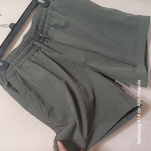 MONDETA Olive Green Women's Shorts